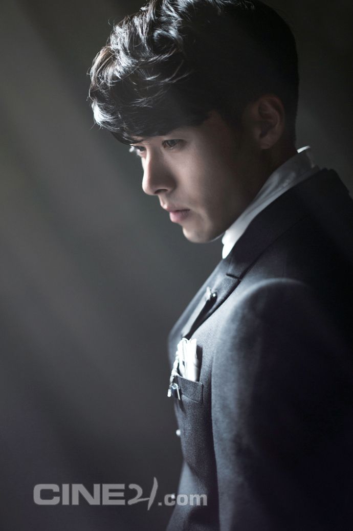 More Of Hyun Bin For Cine21’s Issue No. 950 Couch Kimchi